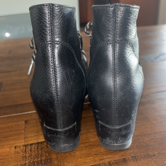Sorel Sandy Wedge Boots - Picture 6 of 10